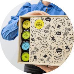 Große Holzbox: 16 Gewürze