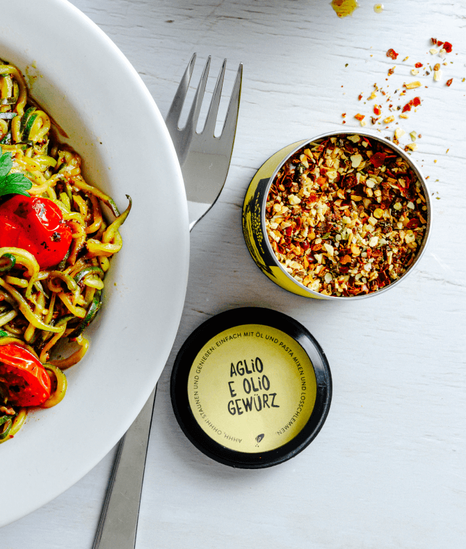 Große Holzbox: 16 Gewürze