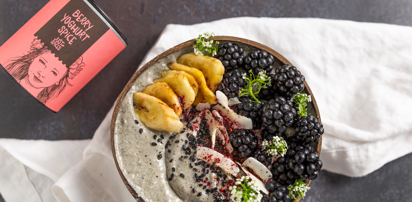 Black Smoothie Bowl