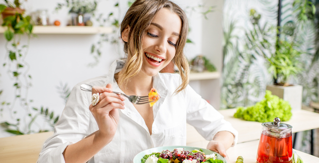 Mindful Eating -  Wie Du die Achtsamkeit beim Essen zurück gewinnst!