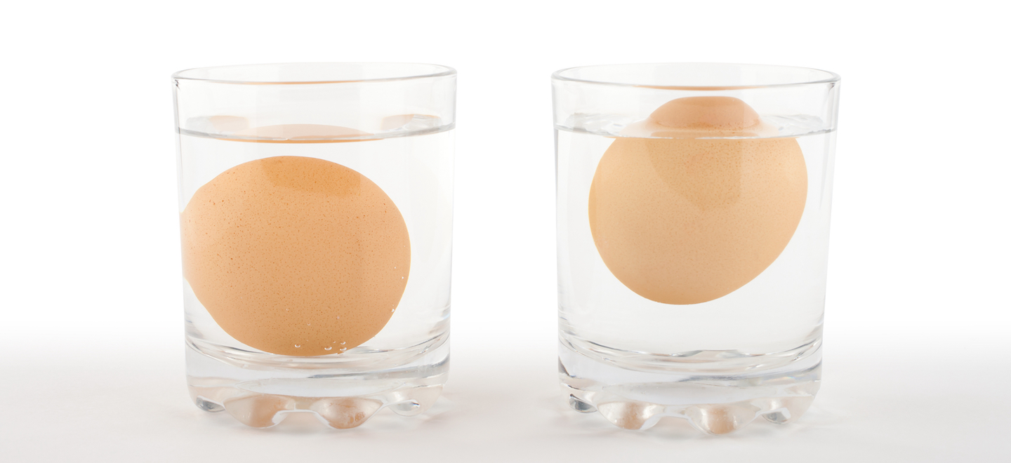Haltbarkeit Eier: Schwebetest