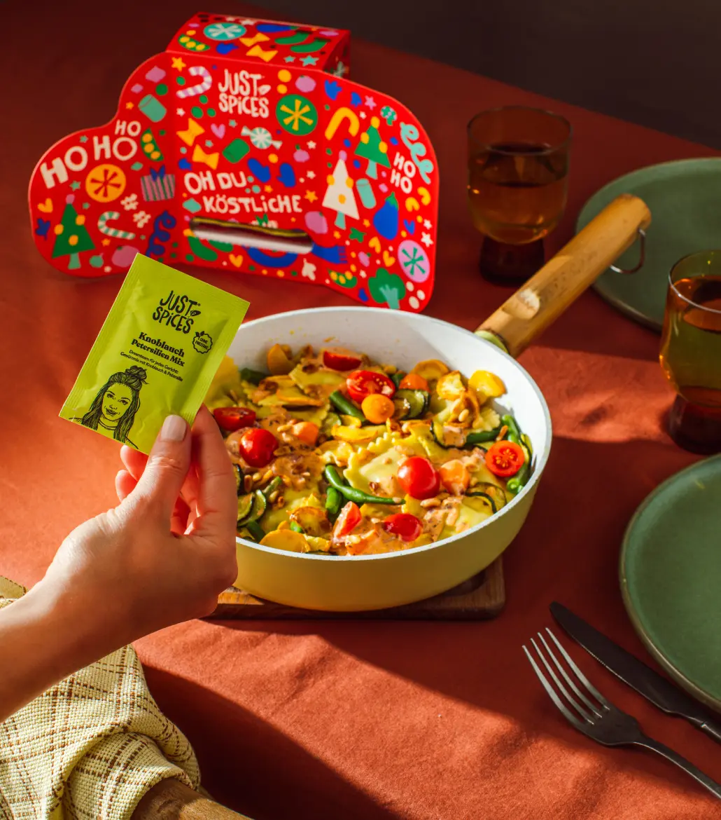 Just Spices - Kleiner Gewürz Adventskalender + Bestseller Gewürzbox (4er)