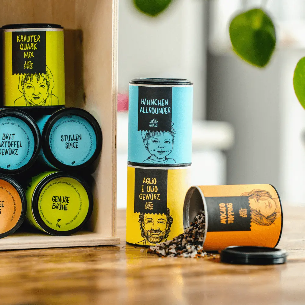 Just Spices - Große Holzbox: 16 Gewürze