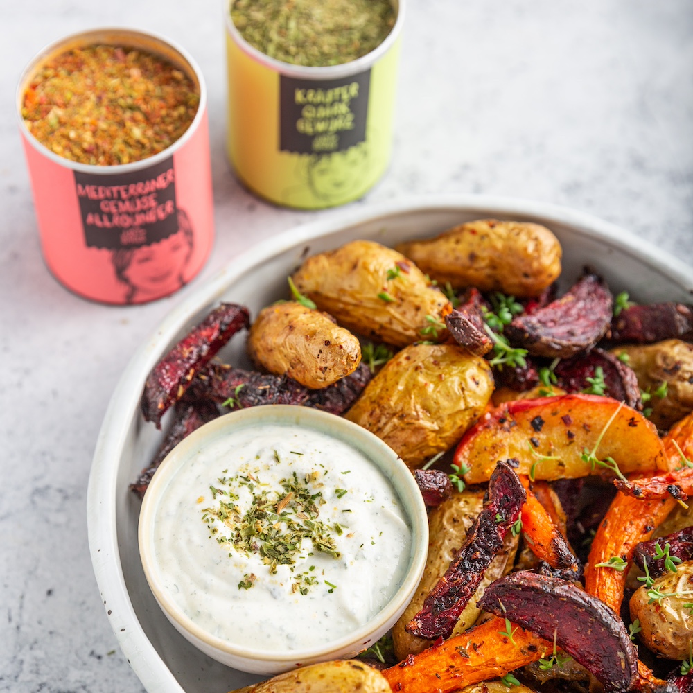 Gemüse mit Kräuterquark aus der Heißluftfritteuse | Rezept | JUST SPICES®