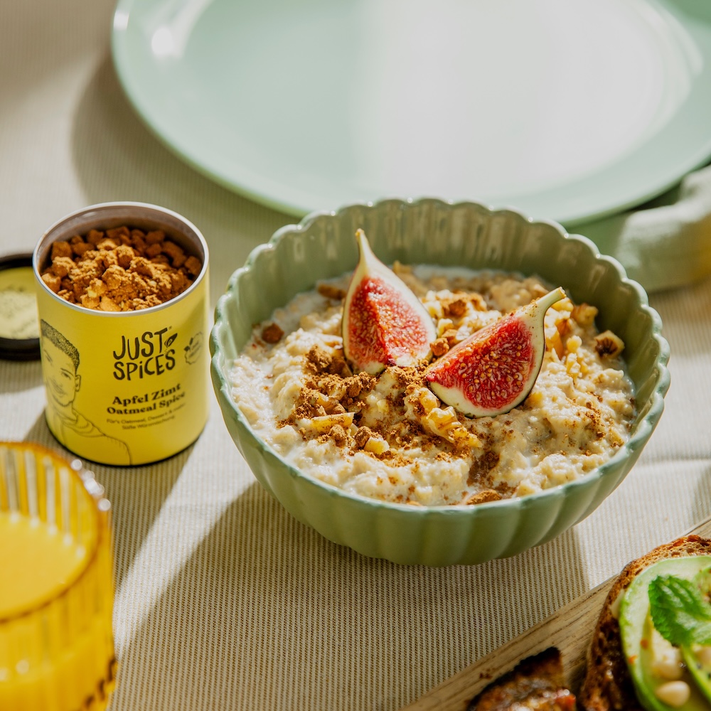 Oatmeal mit Feigen & Walnüssen