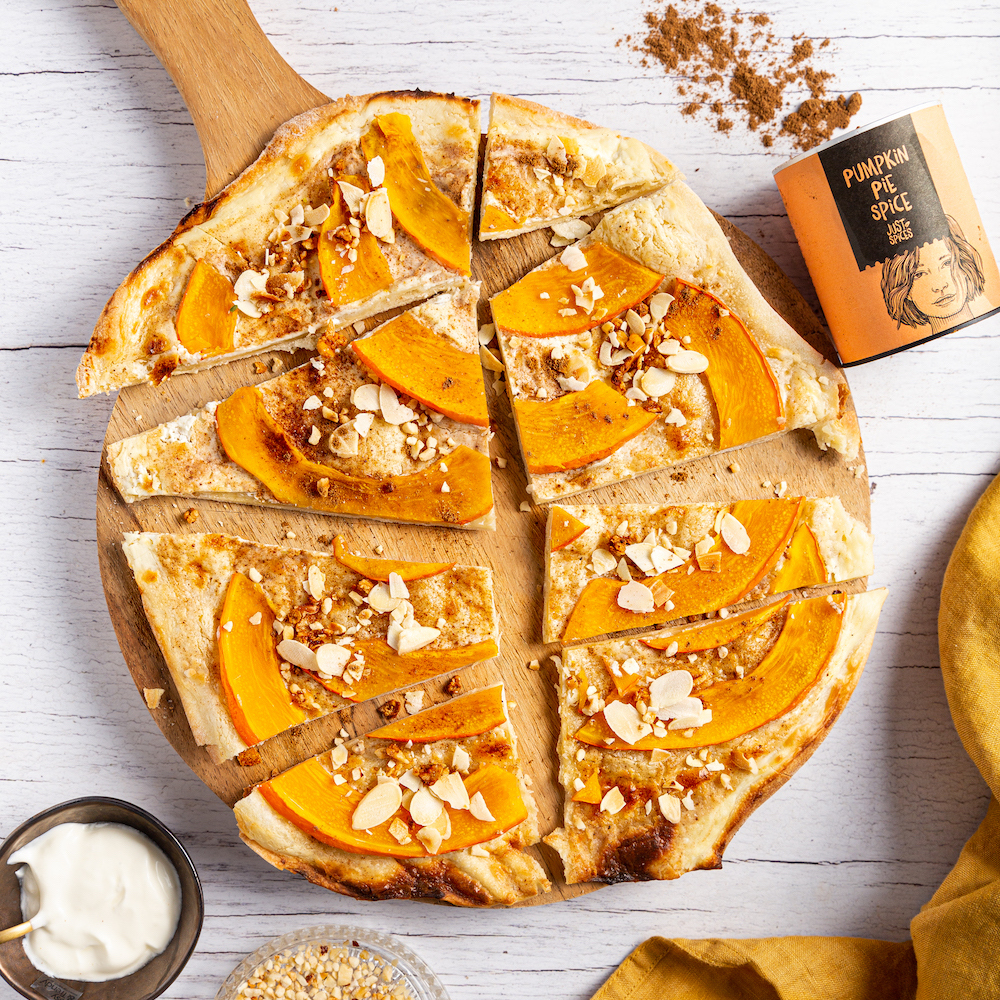 Süßer Flammkuchen mit Kürbis | Rezept | JUST SPICES®