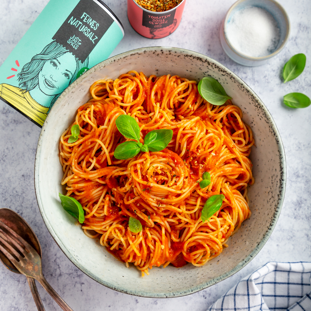 Spaghetti Napoli | Rezept | JUST SPICES®