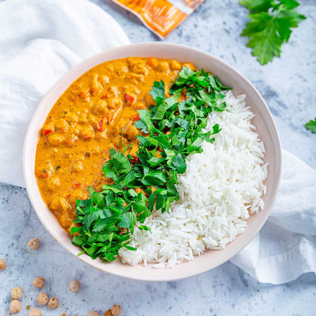 Einfaches Kokos Kichererbsen Curry | Rezept | JUST SPICES® Einfaches Kokos Kichererbsen Curry | Rezept | JUST SPICES®