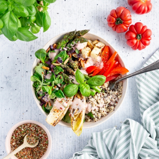 Mediterrane Salat Bowl