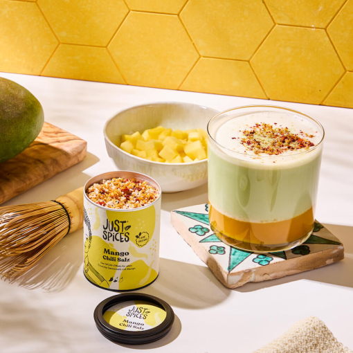 Matcha Milkshake mit Mango
