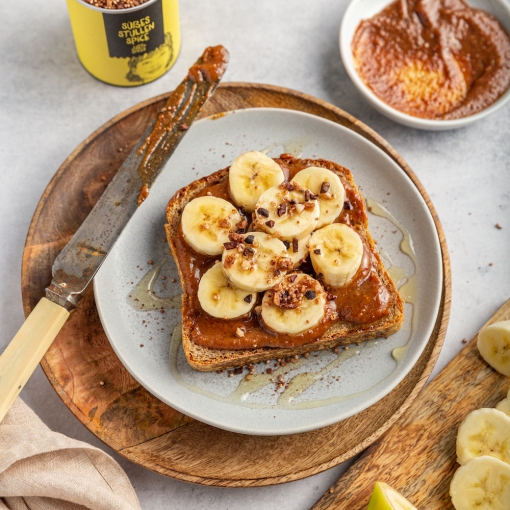 Süße Stulle mit Erdnussbutter und Banane