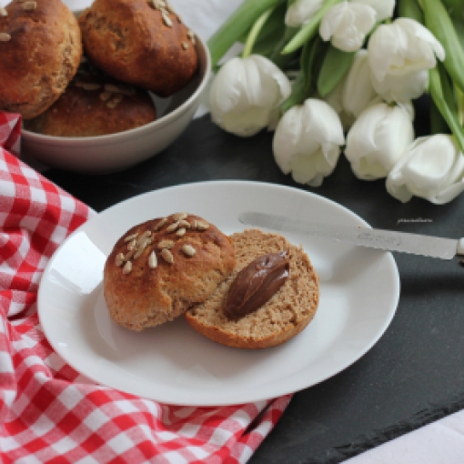 Dinkelbrötchen