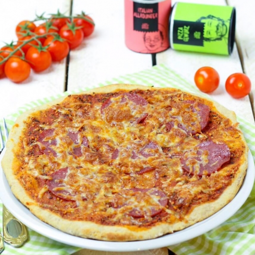 Pizzateig mit nur 3 Zutaten