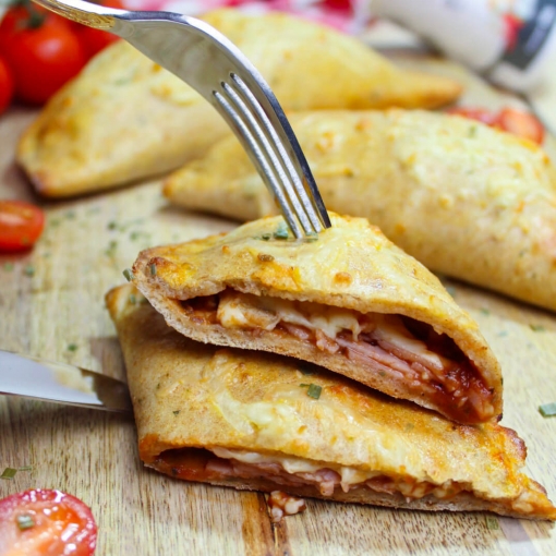 Pizzataschen / Calzone