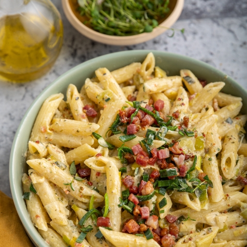 Pasta Lorraine