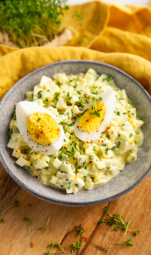 Eiersalat in Schälchen