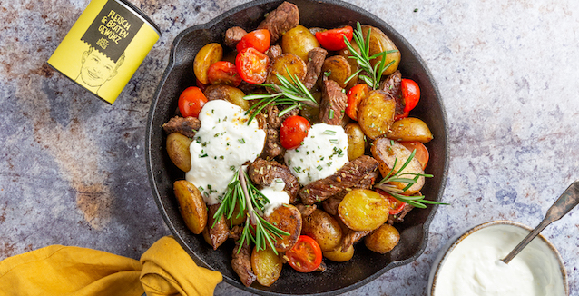 Kartoffel Steak Pfanne mit Dip und Rosmarin 