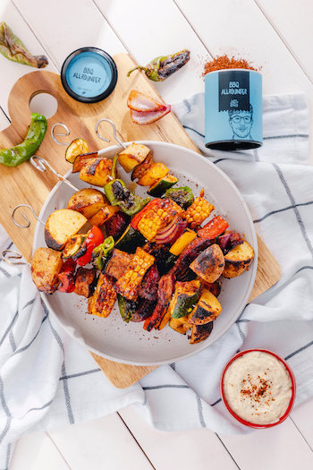 Gegrillte Gemüsespieße mit dem BBQ Allrounder
