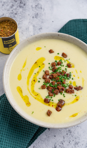 Cremige Kartoffelsuppe mit Croutons 