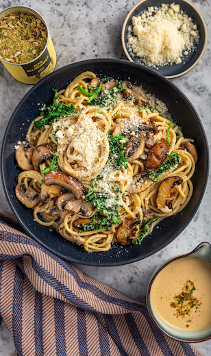 Pasta mit Grünkohl, Champignons und Parmesan 