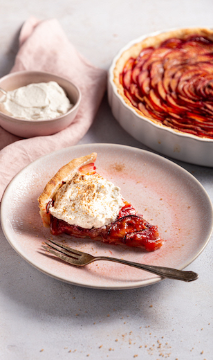 Pflaumenkuchen mit Sahne 