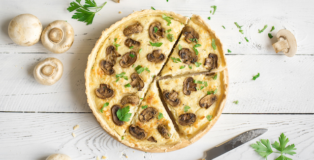 quiche-mit-raclettekäse-und-champignons