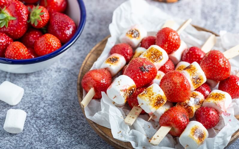 Erdbeer marshmallow Grill